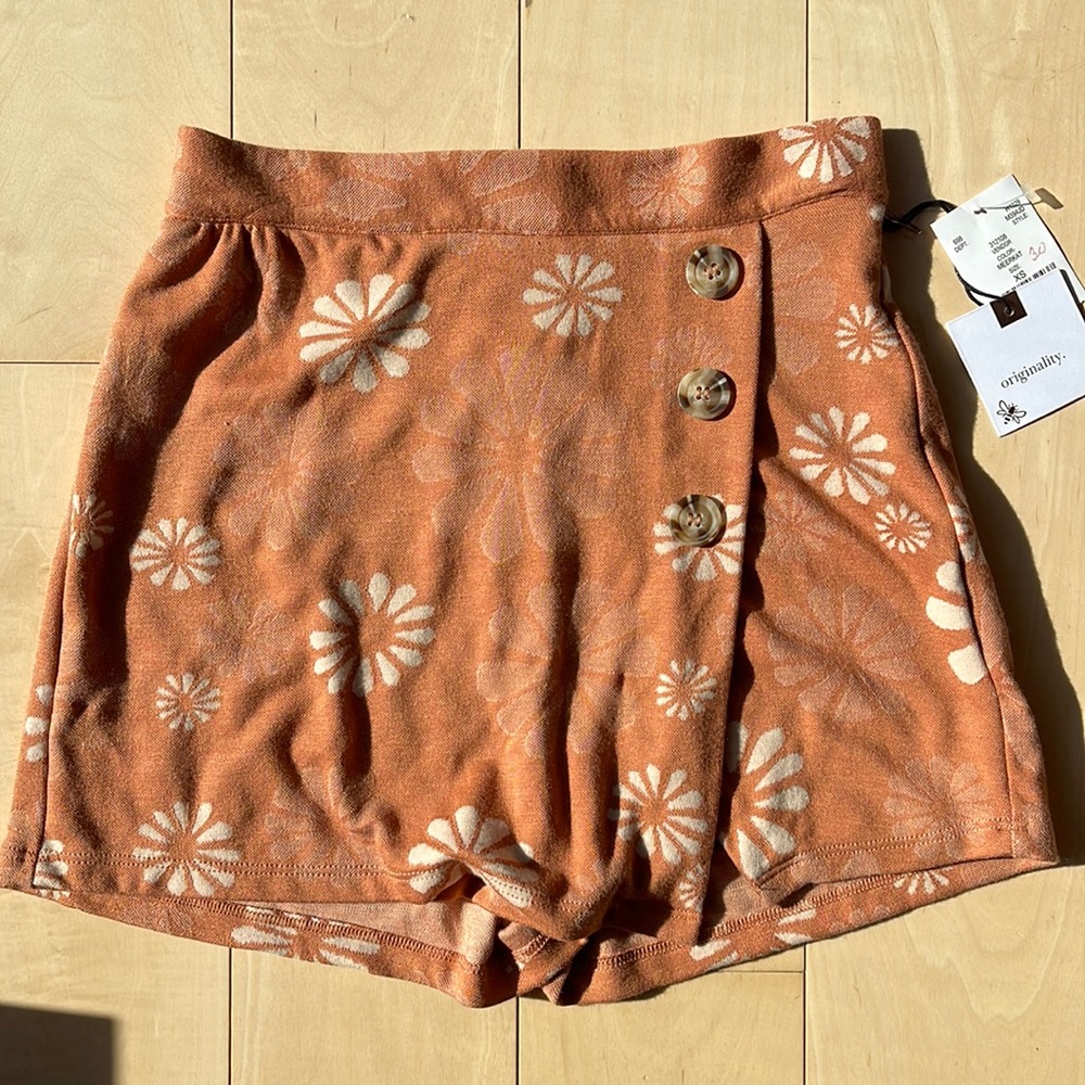 Originality, Mini skirt, color Meerkat (brownish-orange), size XS, new with tags